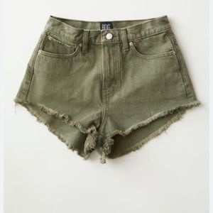 BDG Army green jean shorts! Size 28! Never Worn